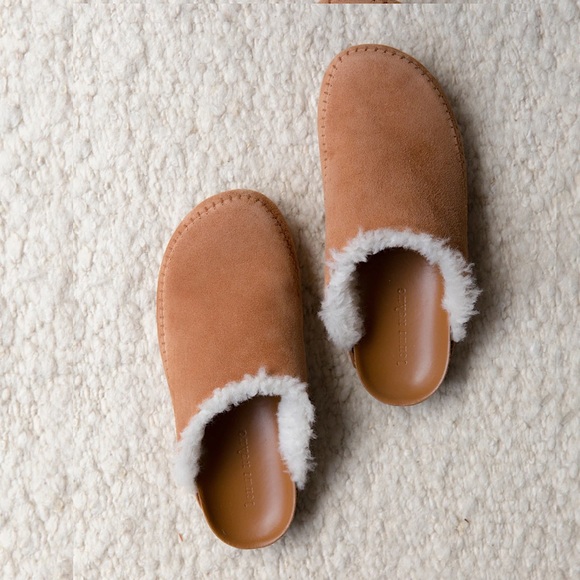 Jenni Kayne Moc’s - Picture 1 of 3